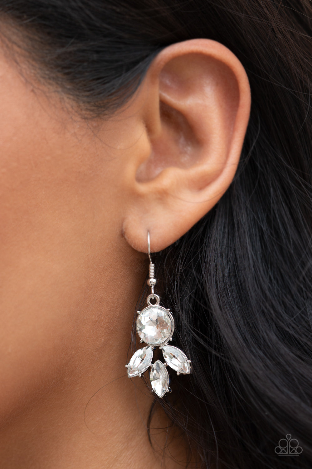 Paparazzi ♥ Combustible Charisma - White ♥ Necklace