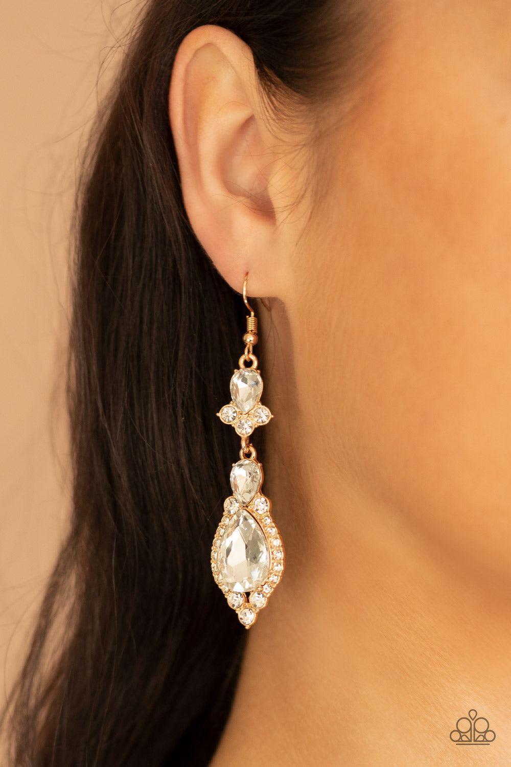 Paparazzi ♥ Fully Flauntable - Gold ♥ Earrings