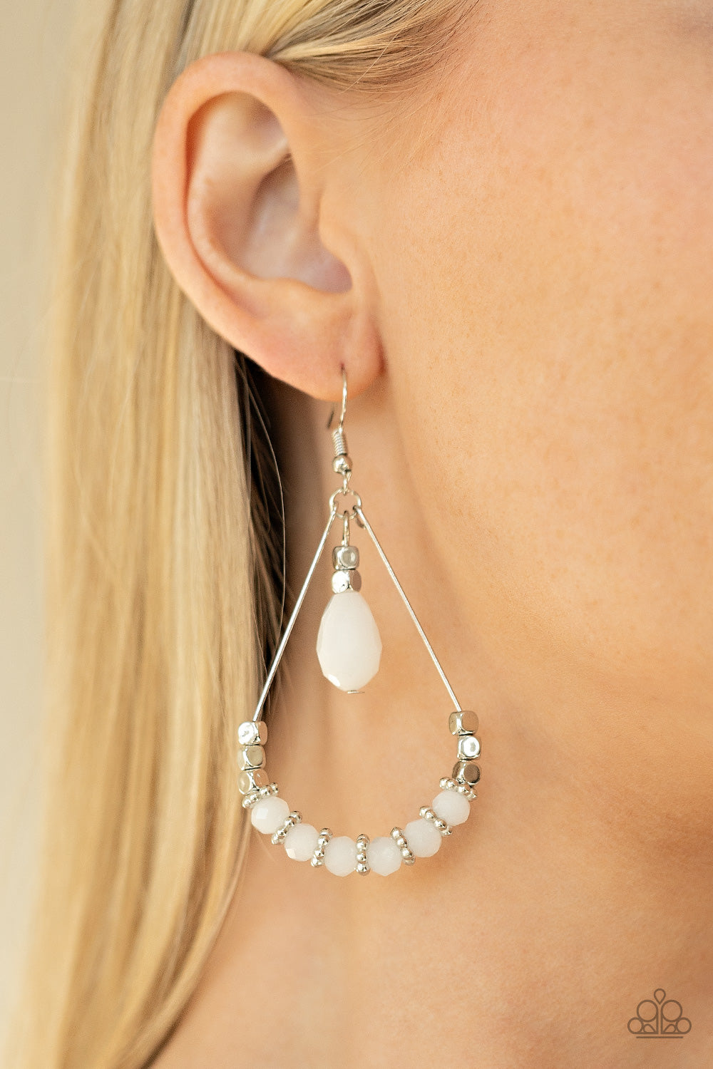 Paparazzi ♥ Lovely Lucidity - White ♥ Earrings