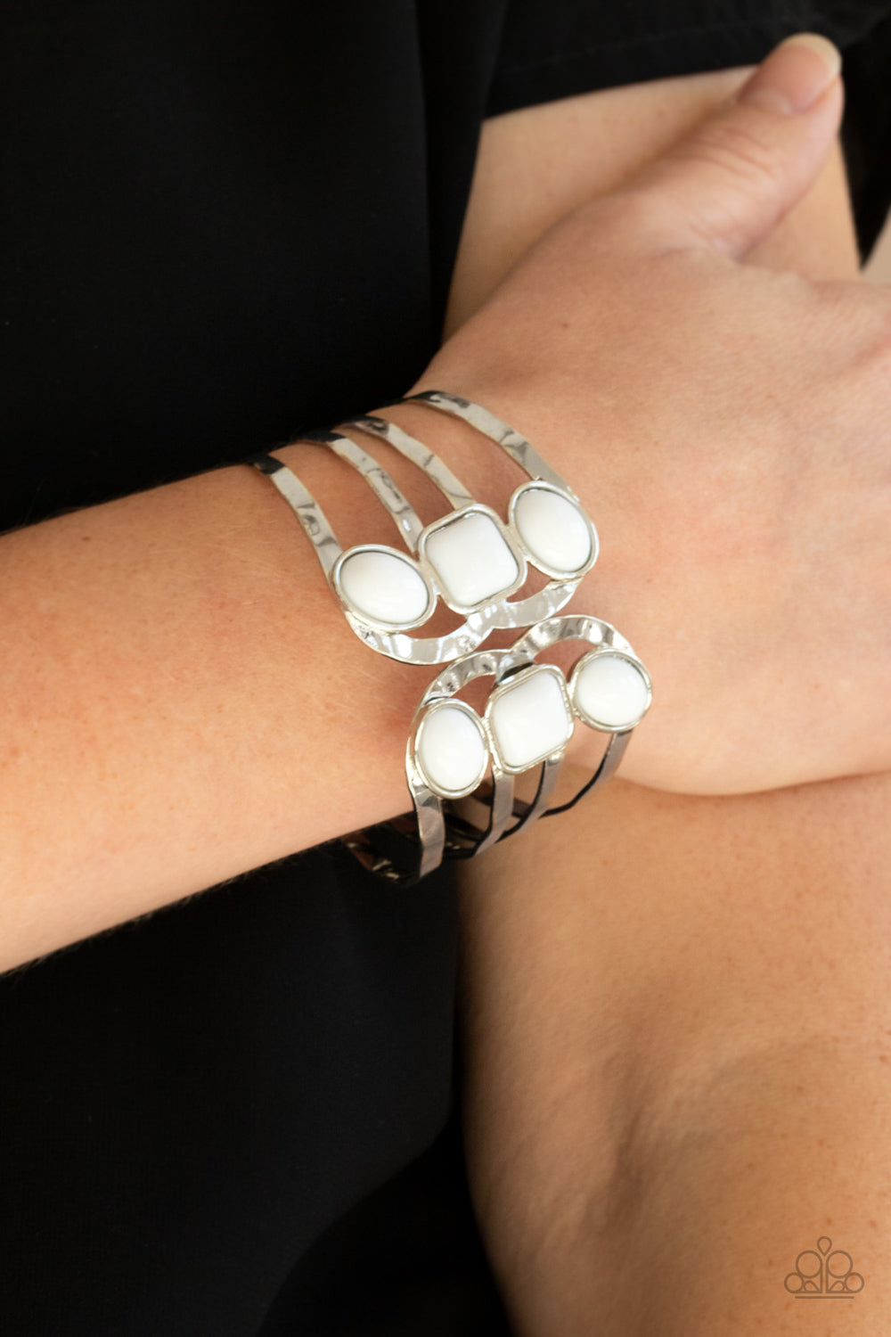 Paparazzi ♥ Mystified - White ♥ Bracelet