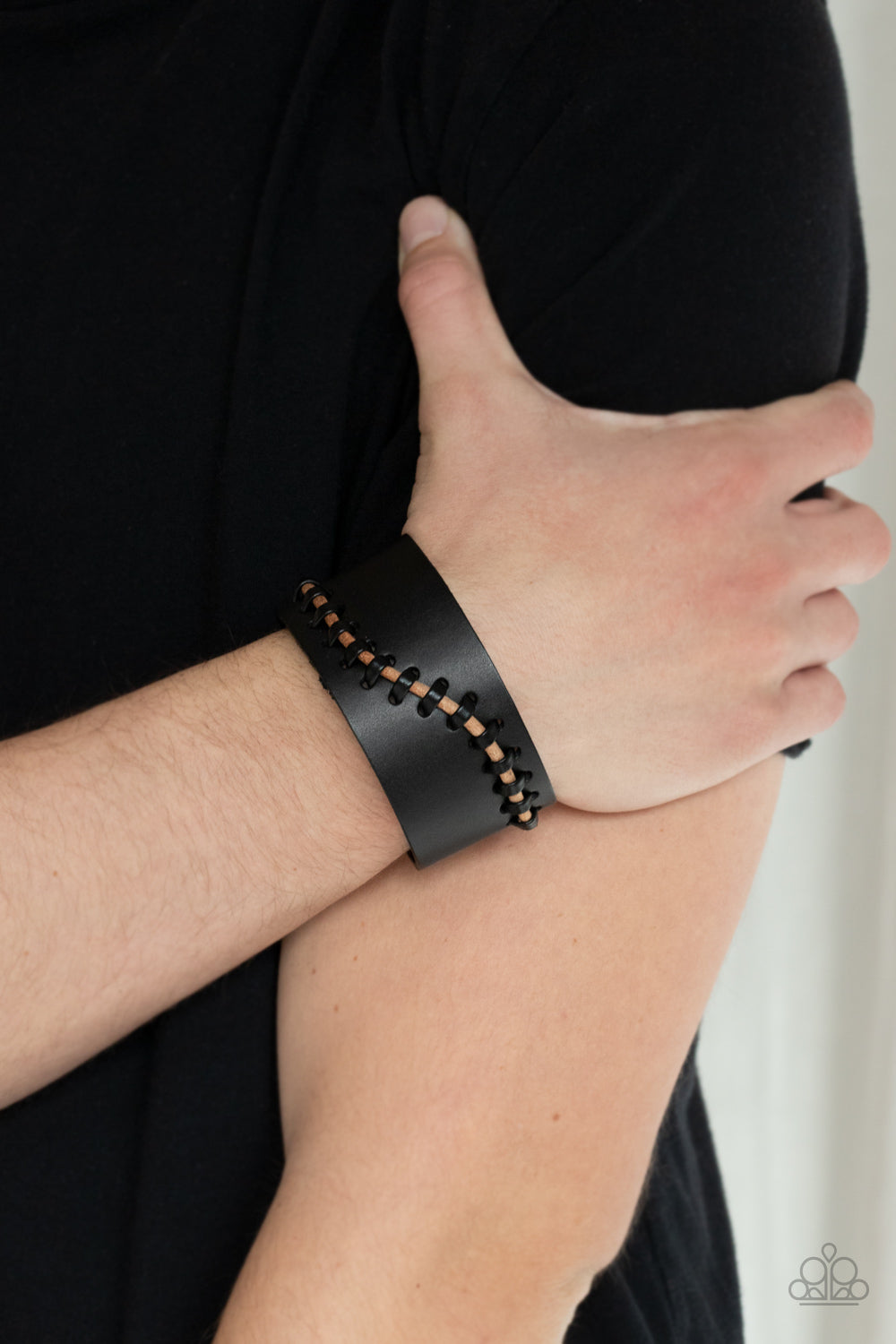 Paparazzi ♥ Every STITCH Way - Black ♥ Bracelet