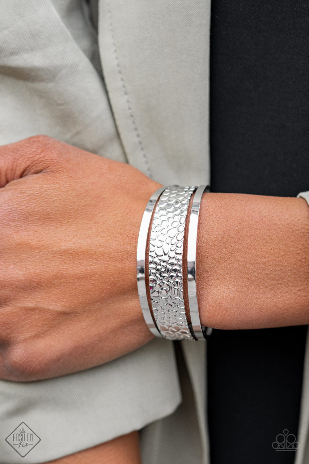 Paparazzi ♥ Jungle Jingle - Silver ♥ Bracelet