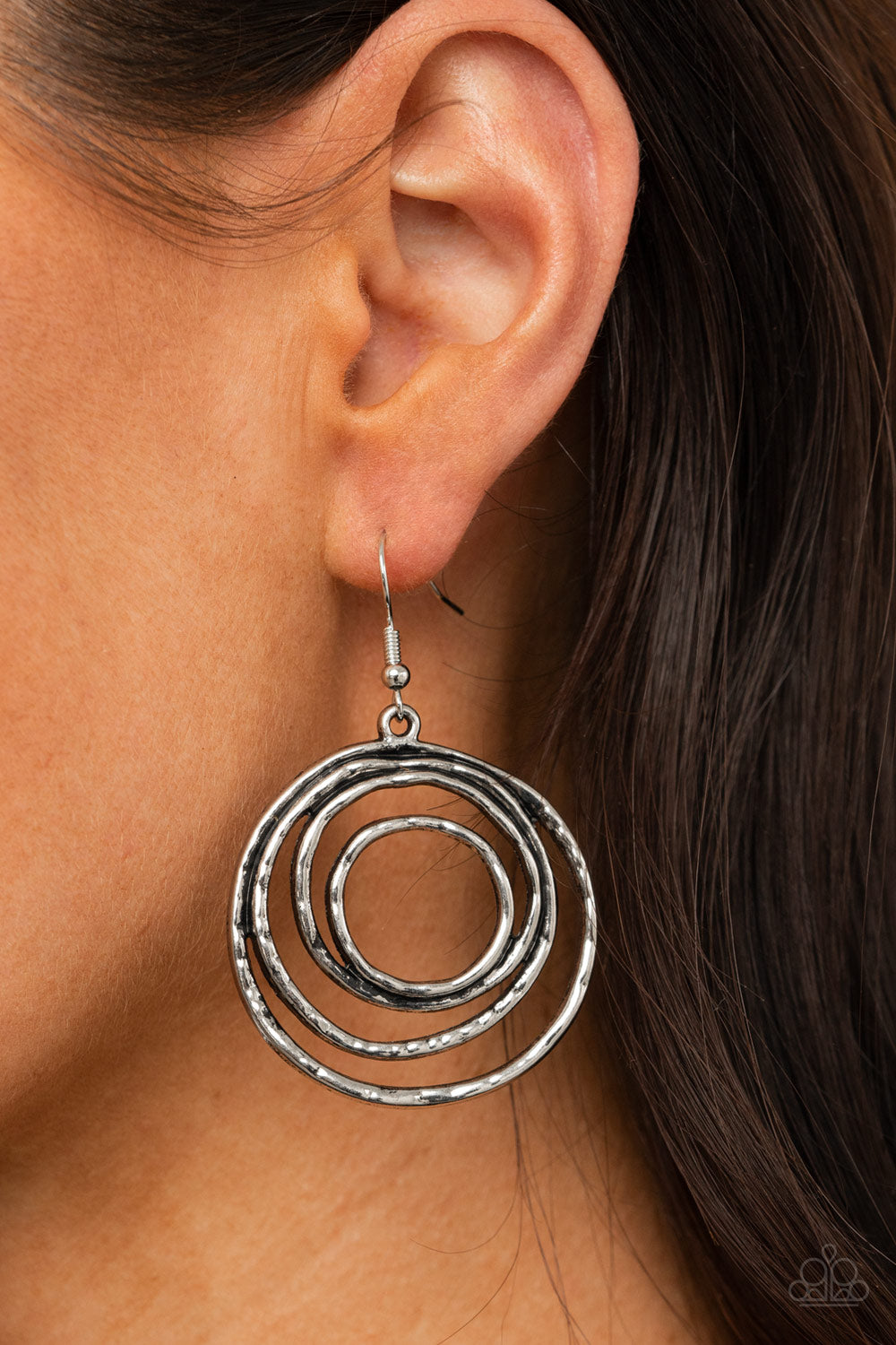 Paparazzi ♥ Spiraling Out of Control - Silver ♥ Earrings