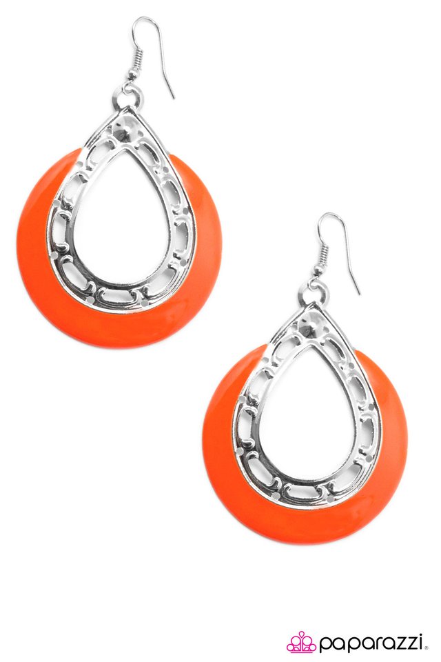 Paparazzi ♥ Cut It Out - Orange ♥ Earrings