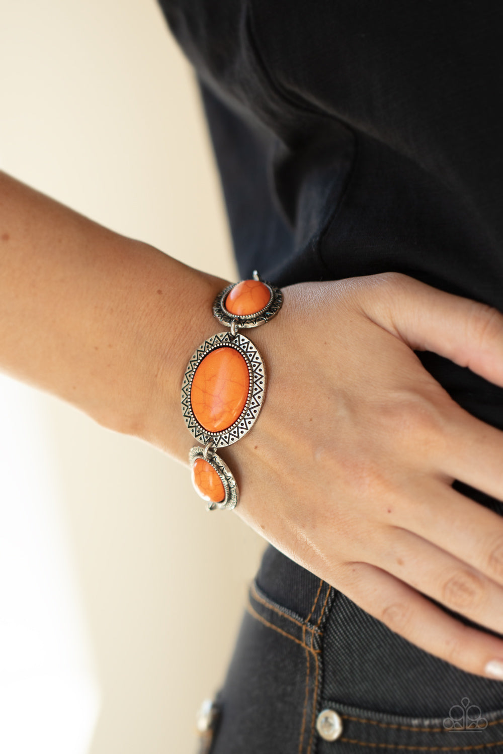 Paparazzi ♥ MESA Time Zone - Orange ♥ Bracelet