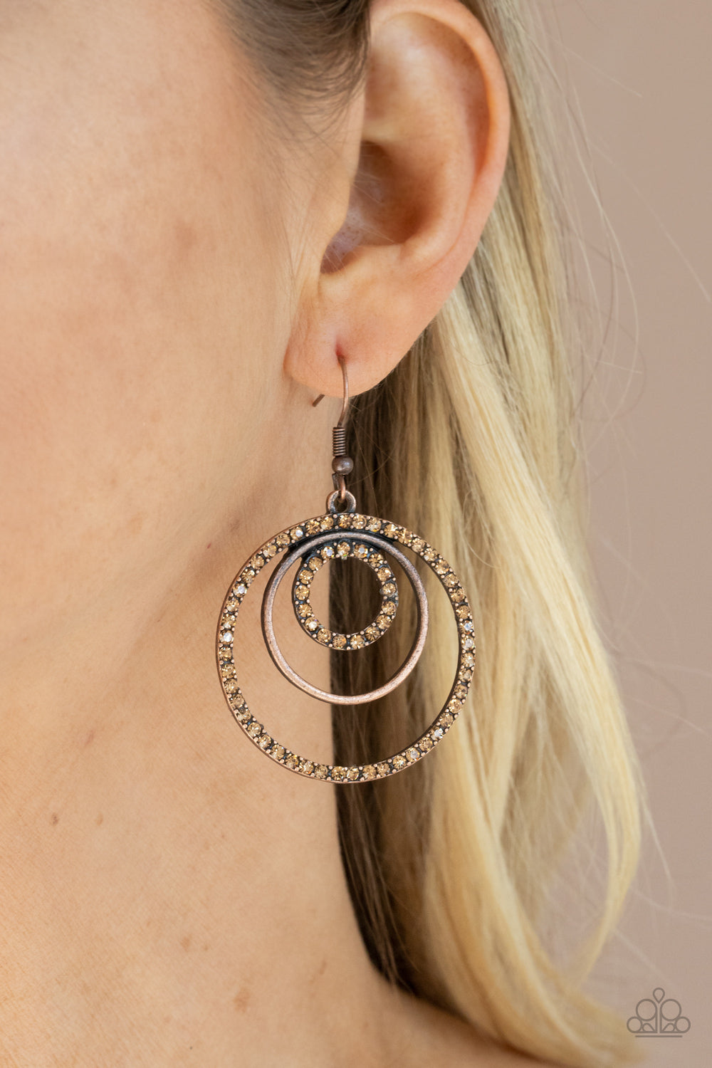 Paparazzi ♥ Bodaciously Bubbly - Copper ♥ Earrings