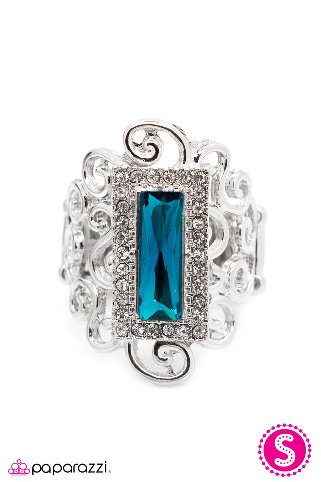 Paparazzi ♥ The Tempest - Blue ♥ Ring
