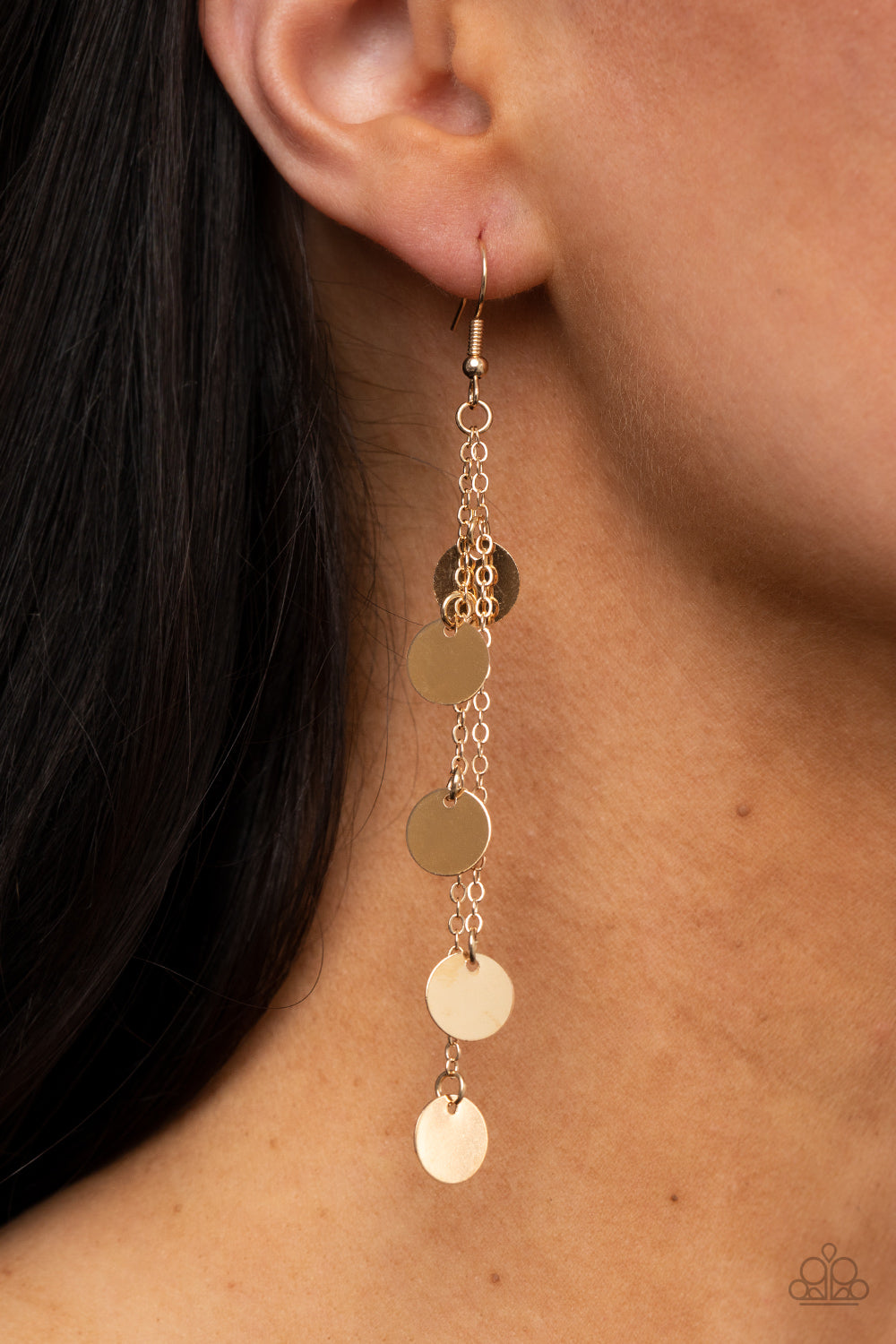 Paparazzi ♥ Take A Good Look - Gold ♥ Earrings
