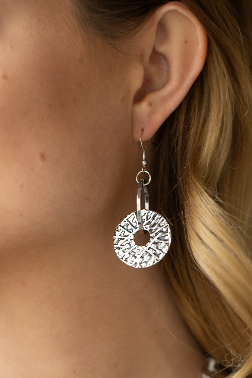 Paparazzi ♥ Industrial Envy - Silver ♥ Necklace