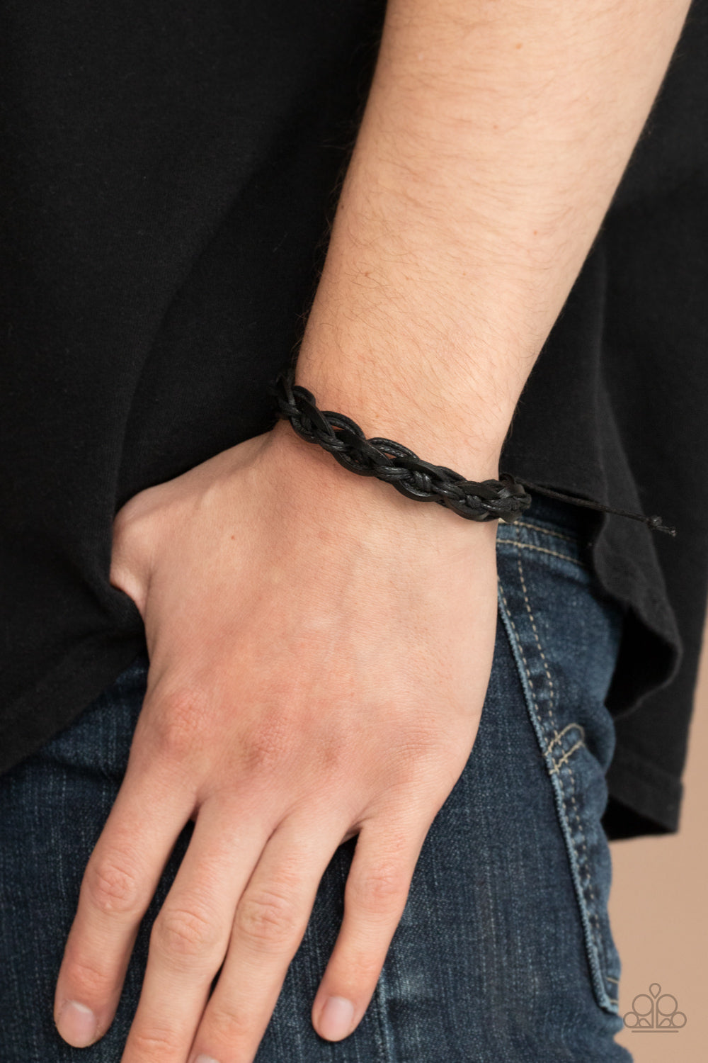 Paparazzi ♥ Rugged Adventure - Black ♥ Bracelet