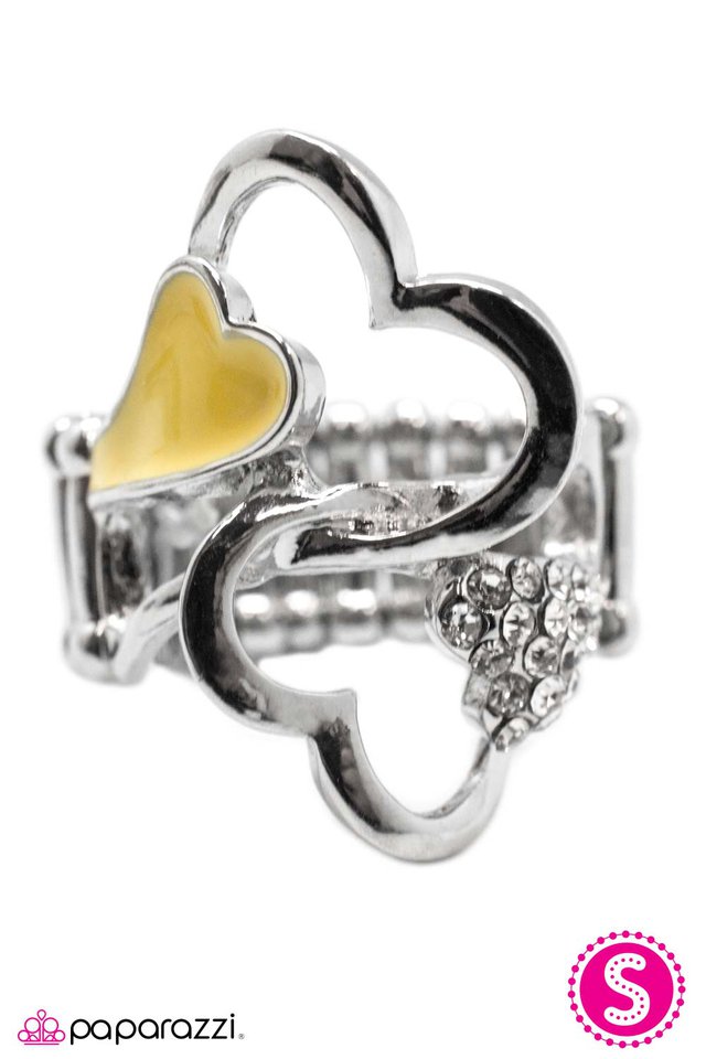 Paparazzi ♥ Feeling The Love - Yellow ♥ Ring