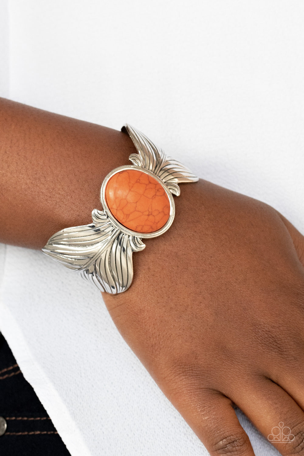 Paparazzi ♥ Born to Soar - Orange ♥ Bracelet