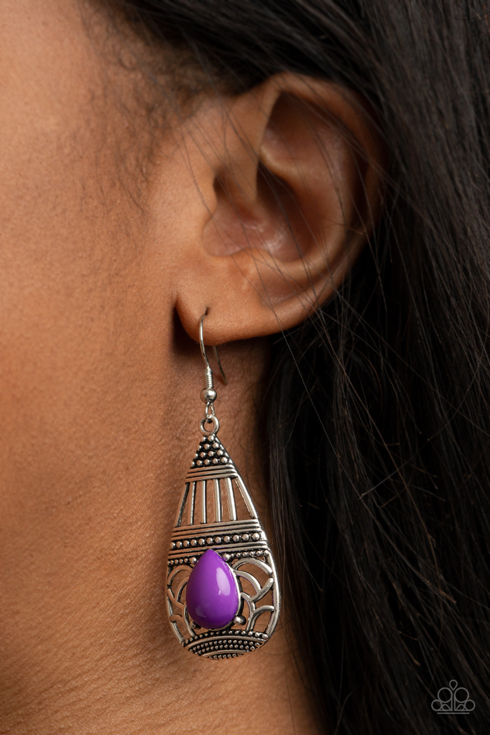 Paparazzi ♥ Eastern Essence - Purple ♥ Earrings