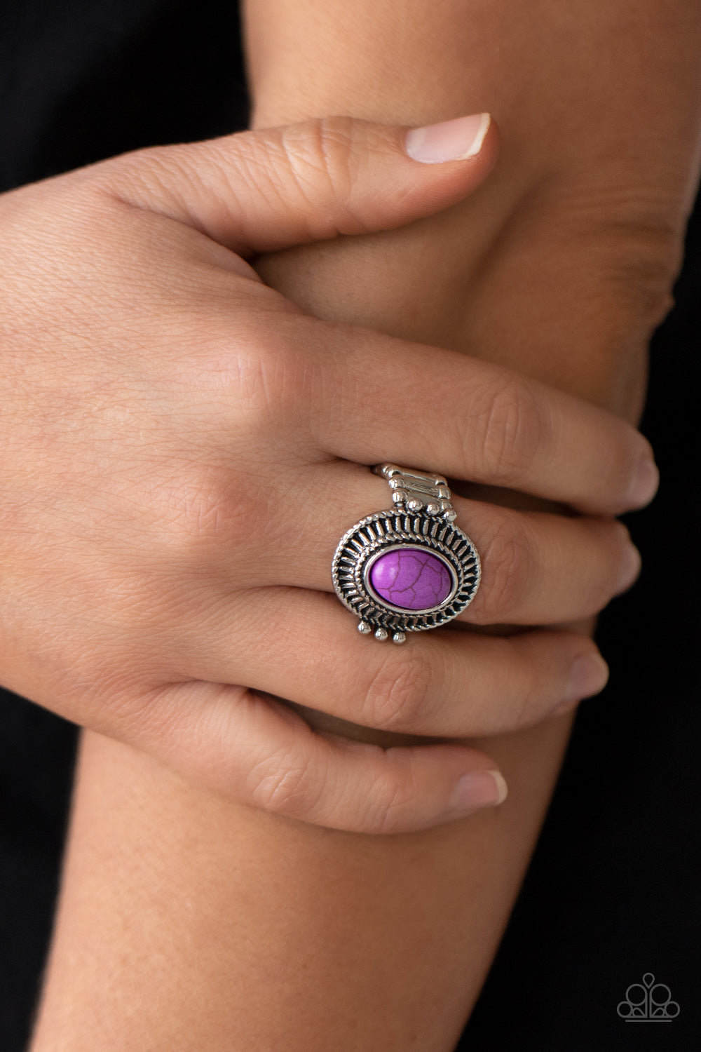 Paparazzi ♥ BADLANDS To The Bone - Purple ♥ Ring