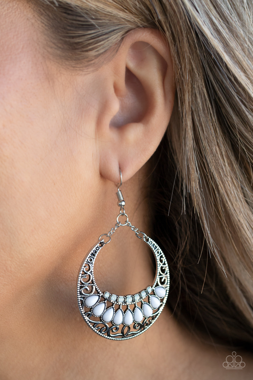 Paparazzi ♥ Crescent Couture - White ♥ Earrings