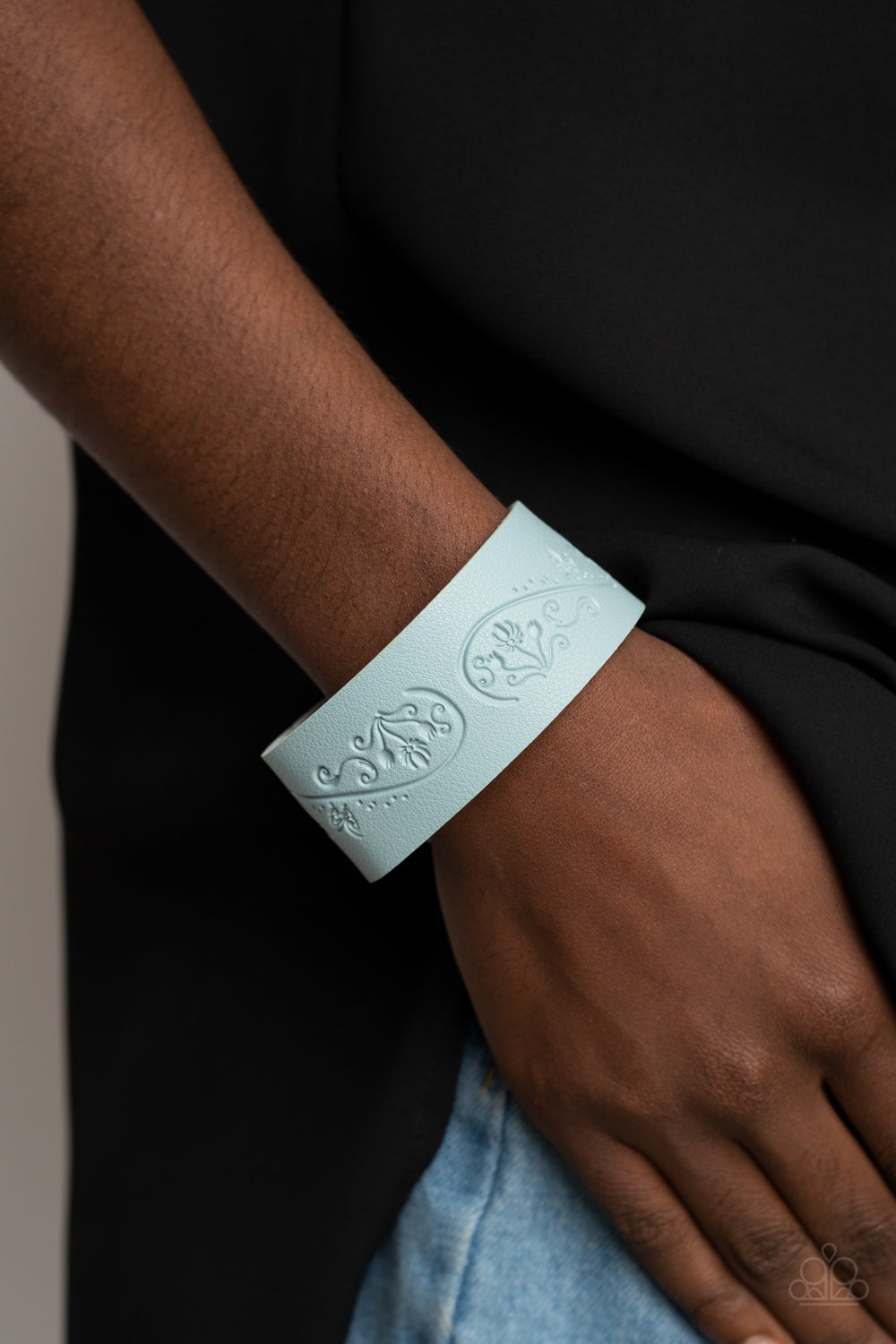 Paparazzi ♥ Butterfly Canopy - Blue ♥ Bracelet