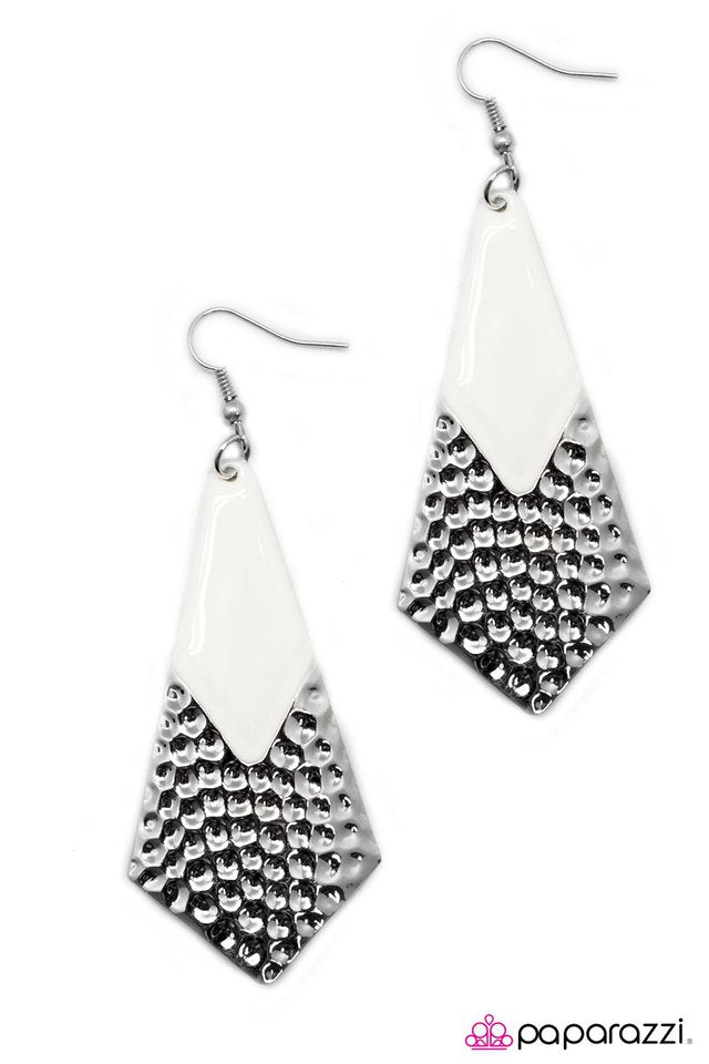 Paparazzi ♥ Mermaid Melody - White ♥ Earrings