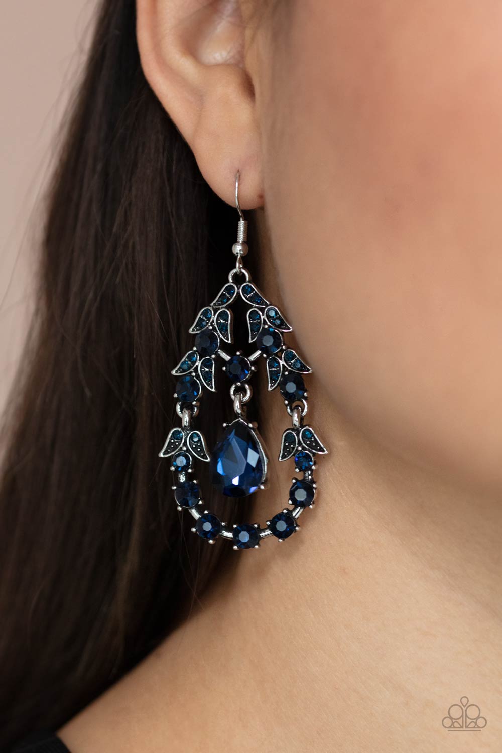 Paparazzi ♥ Garden Decorum - Blue ♥ Earrings
