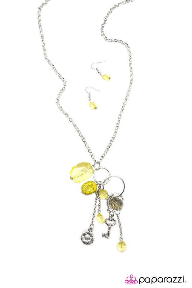 Paparazzi ♥ You Are My Sunshine - Yellow ♥ Necklace