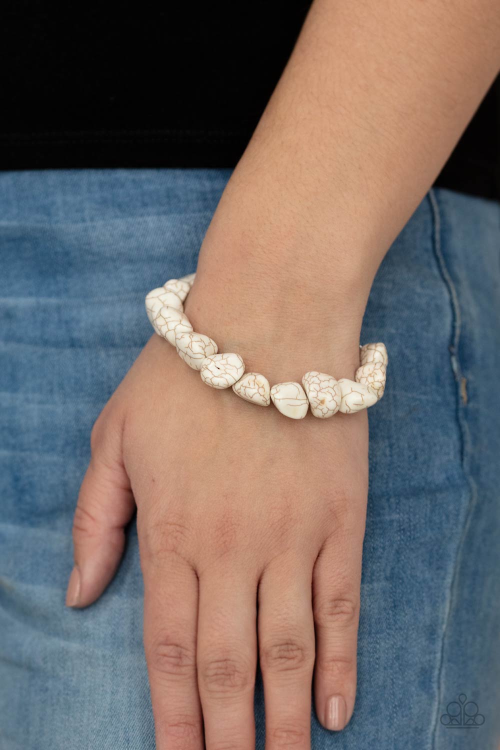 Paparazzi ♥ Prehistoric Paradise - White ♥ Bracelet