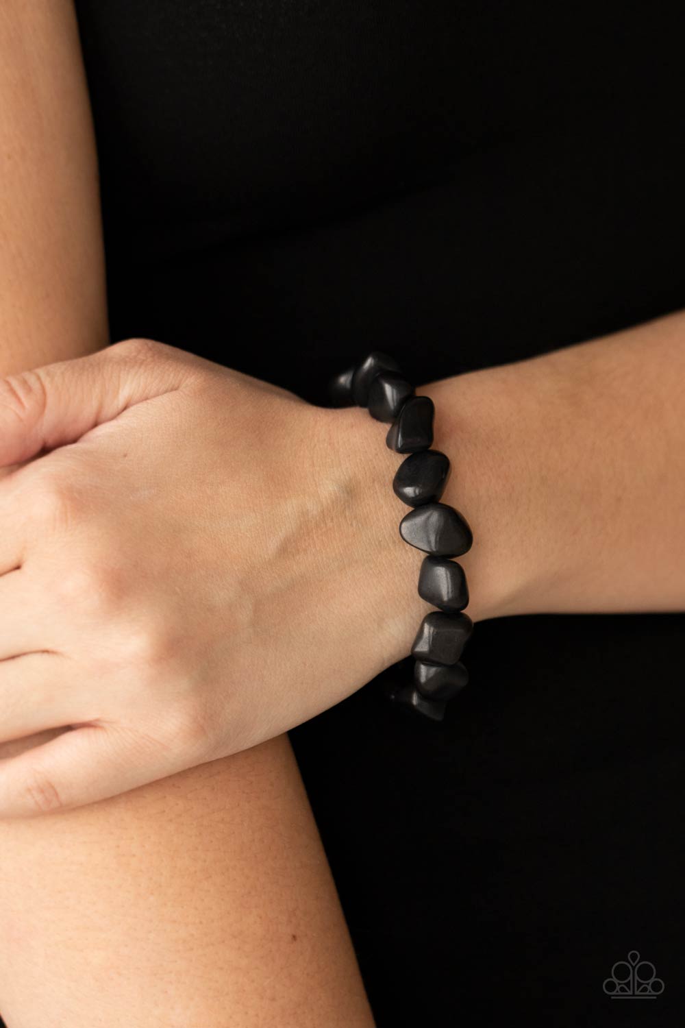 Paparazzi ♥ Prehistoric Paradise - Black ♥ Bracelet
