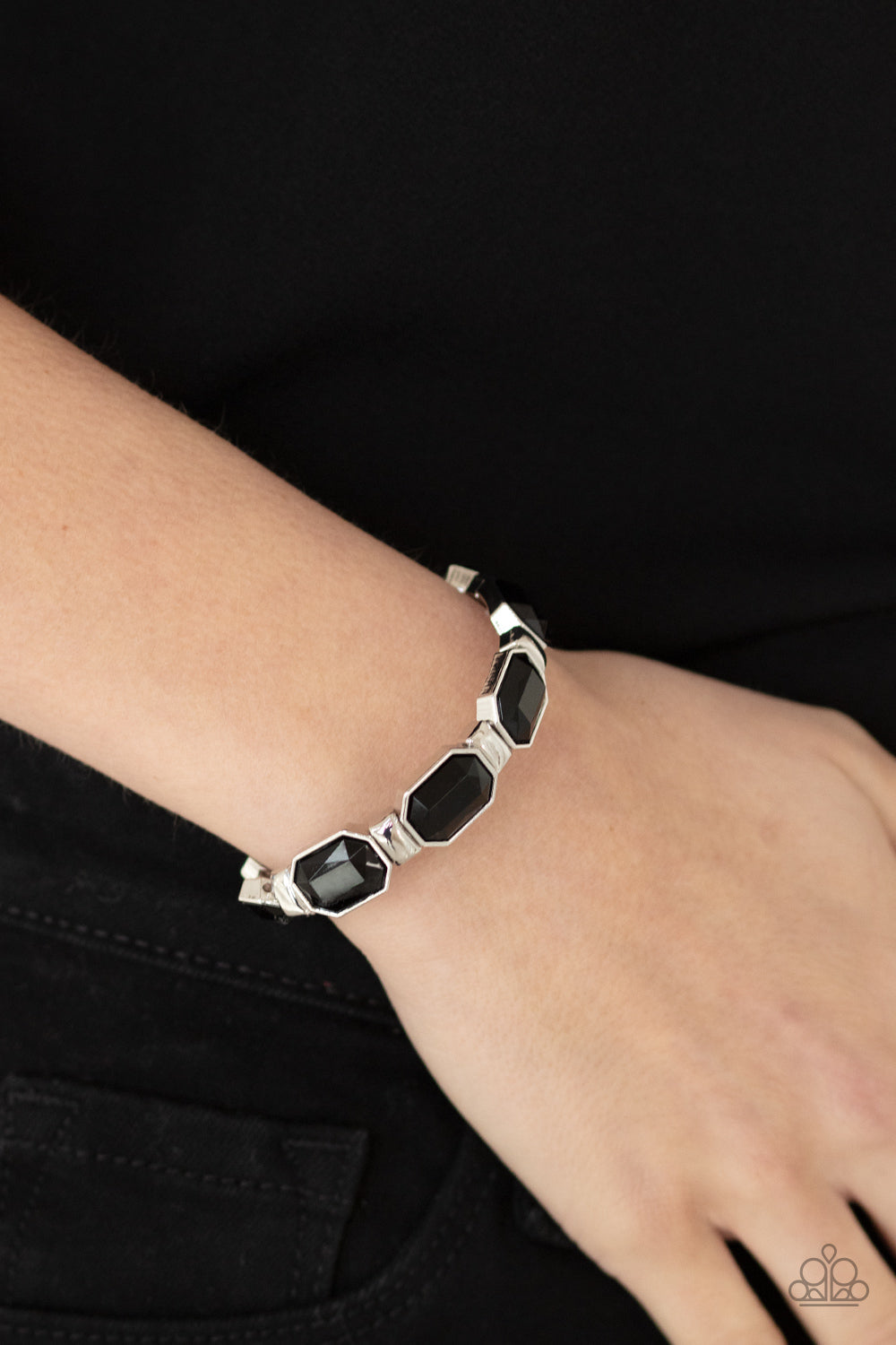 Paparazzi ♥ Fashion Fable - Black ♥ Bracelet