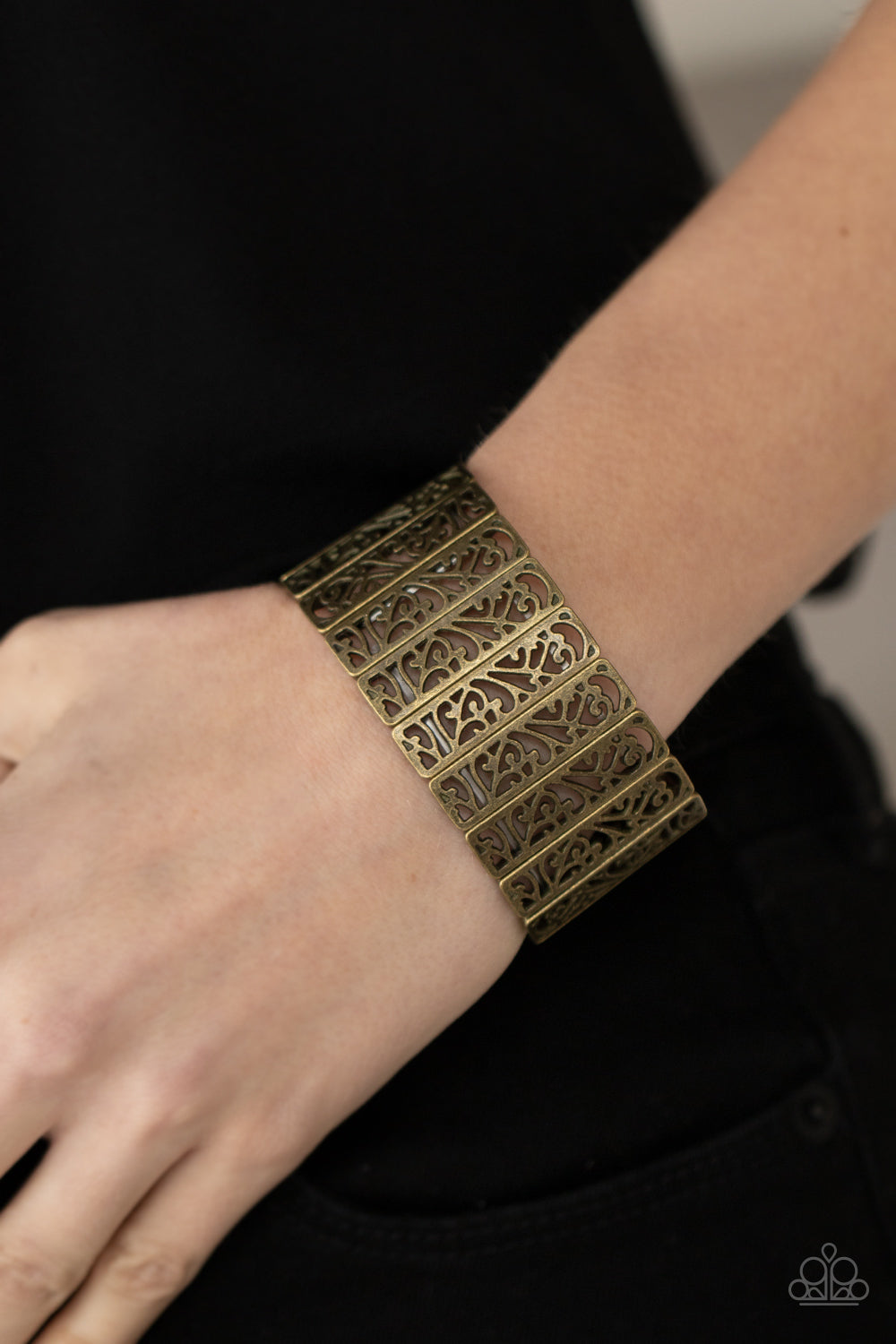 Paparazzi ♥ Ornate Orchards - Brass ♥ Bracelet