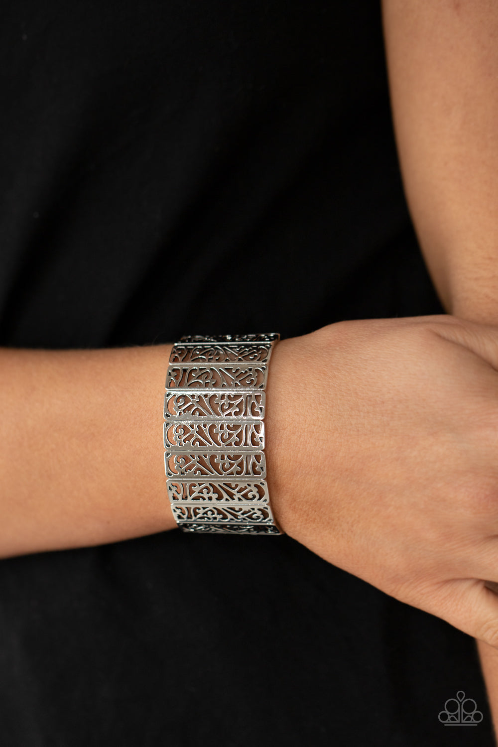 Paparazzi ♥ Ornate Orchards - Silver ♥ Bracelet
