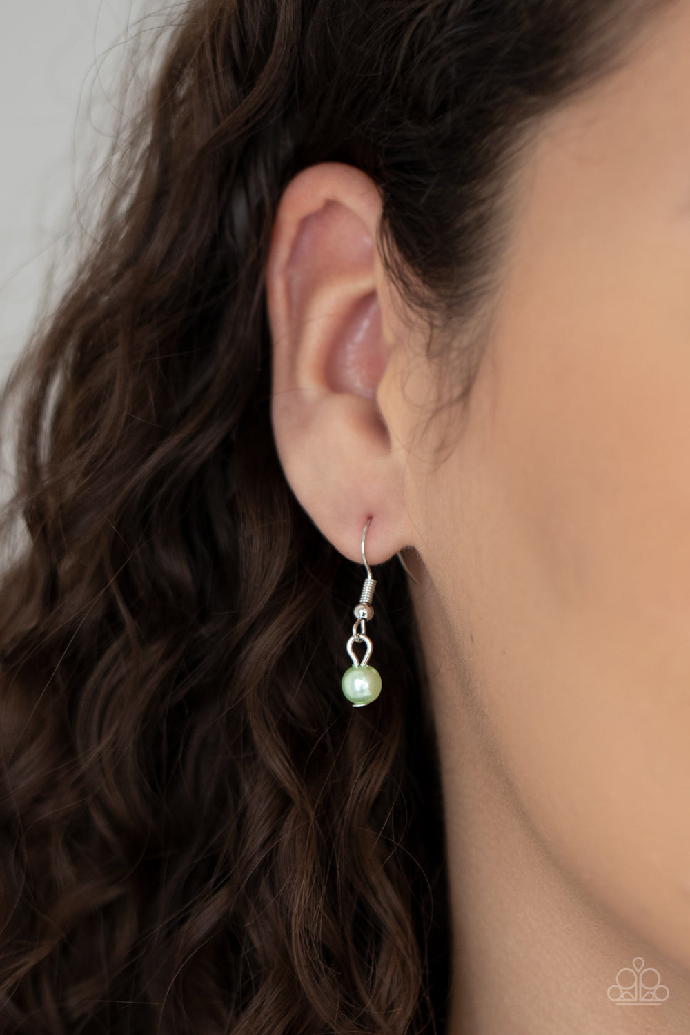 Paparazzi ♥ Let The Record GLOW - Green ♥ Necklace