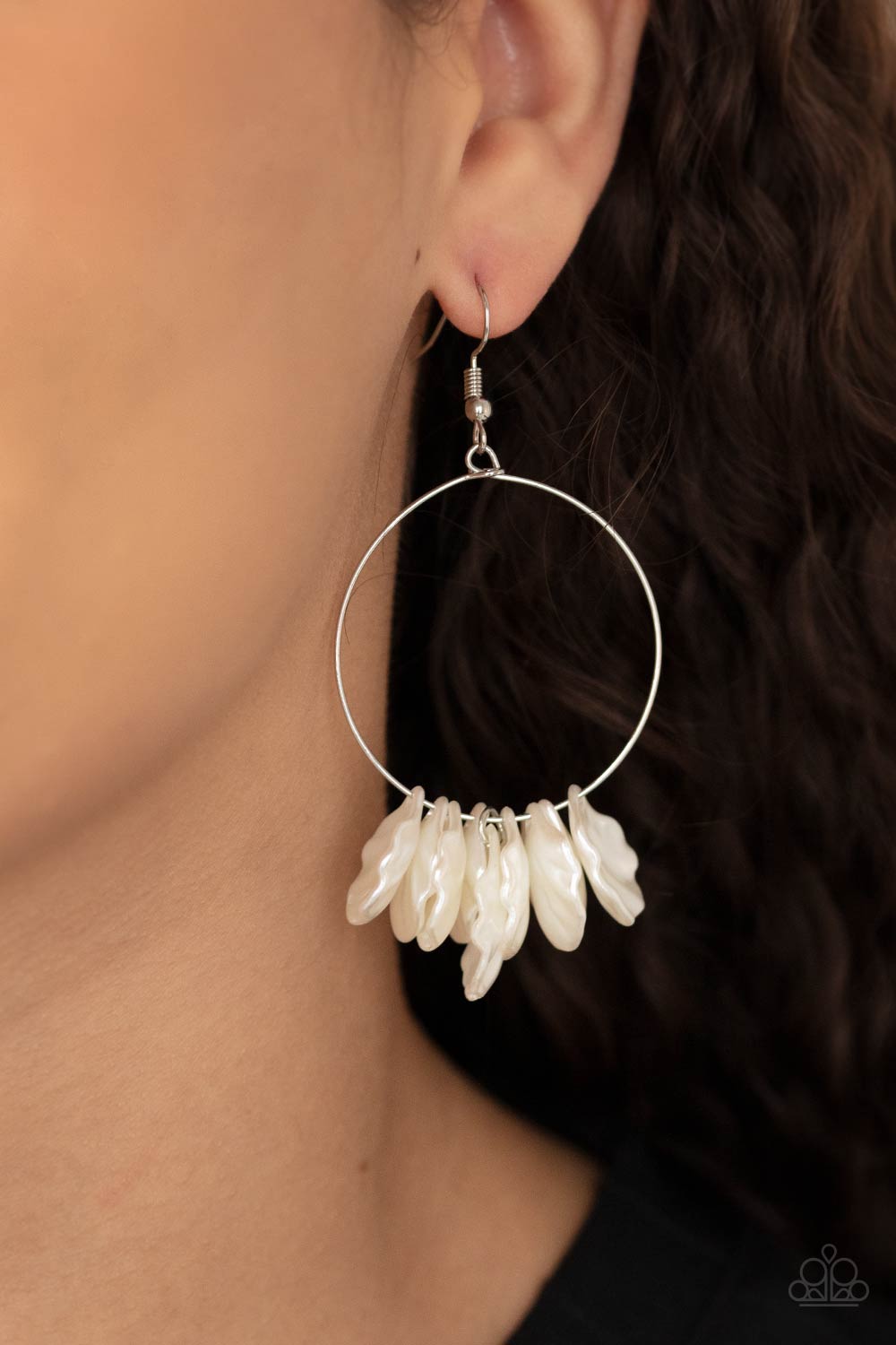 Paparazzi ♥ Sailboats and Seashells - White ♥ Earrings