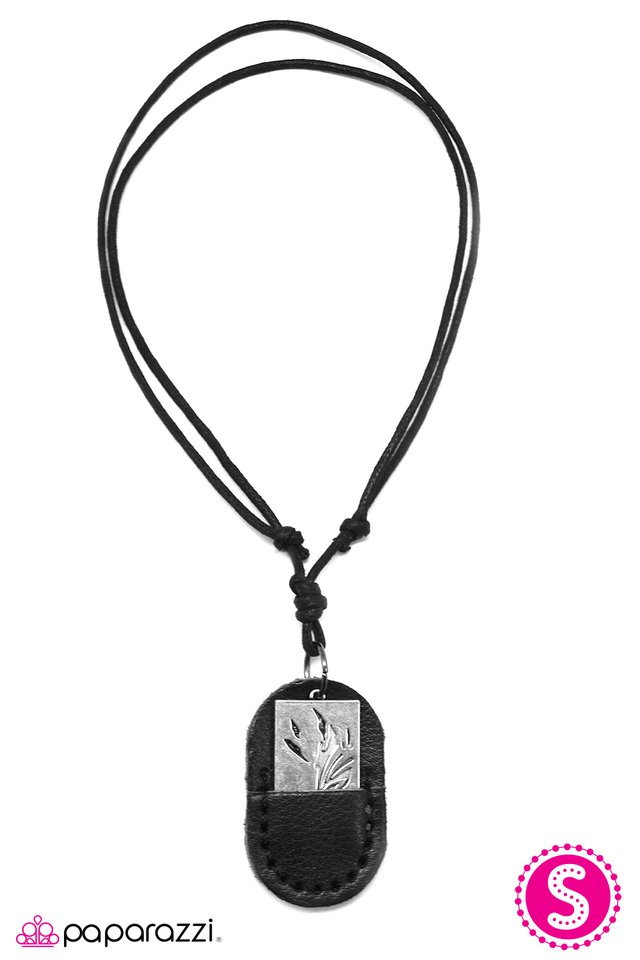 Paparazzi ♥ Urban Underground - Black ♥ Necklace