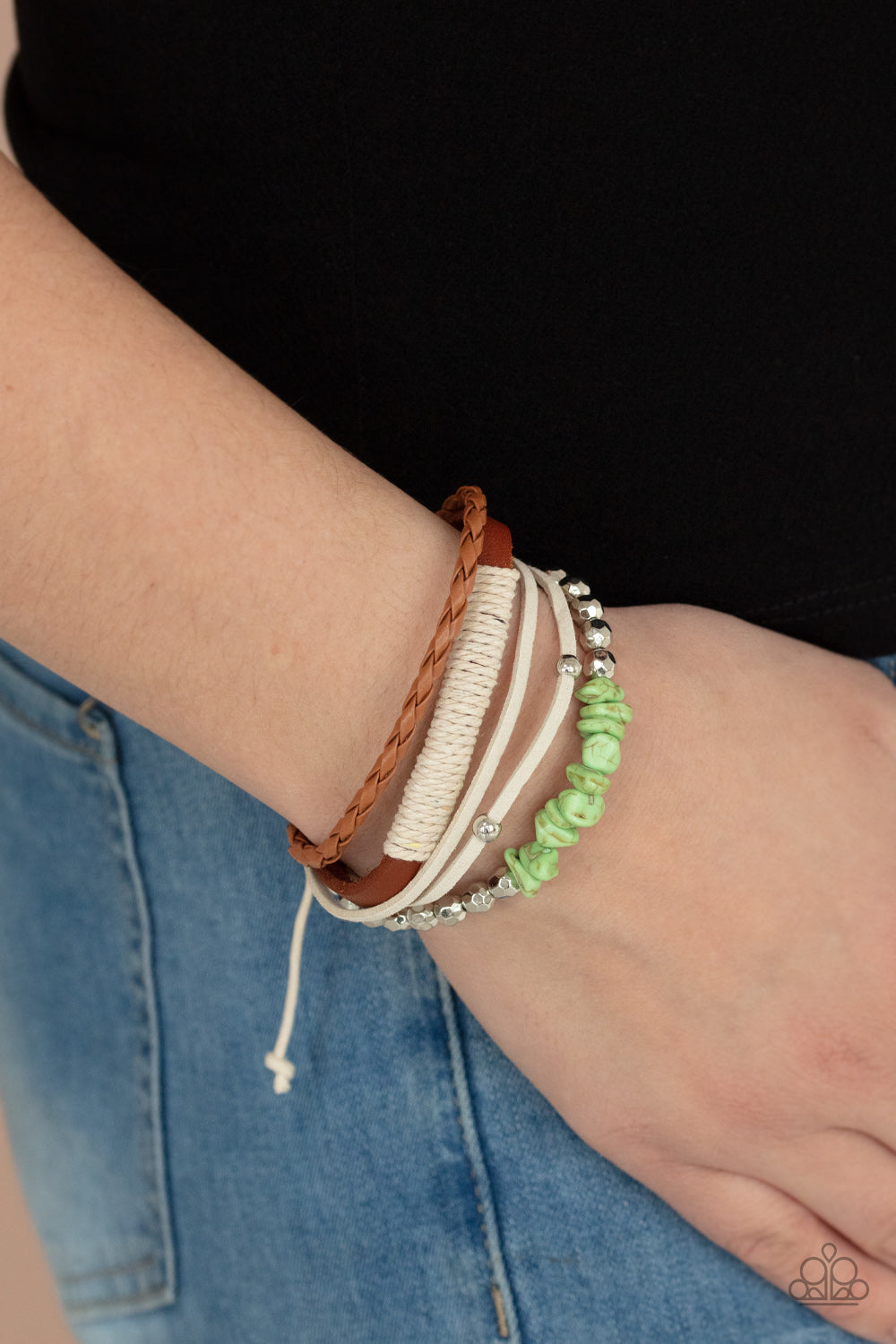 Paparazzi ♥ Keep At ROAM Temperature - Green ♥ Bracelet