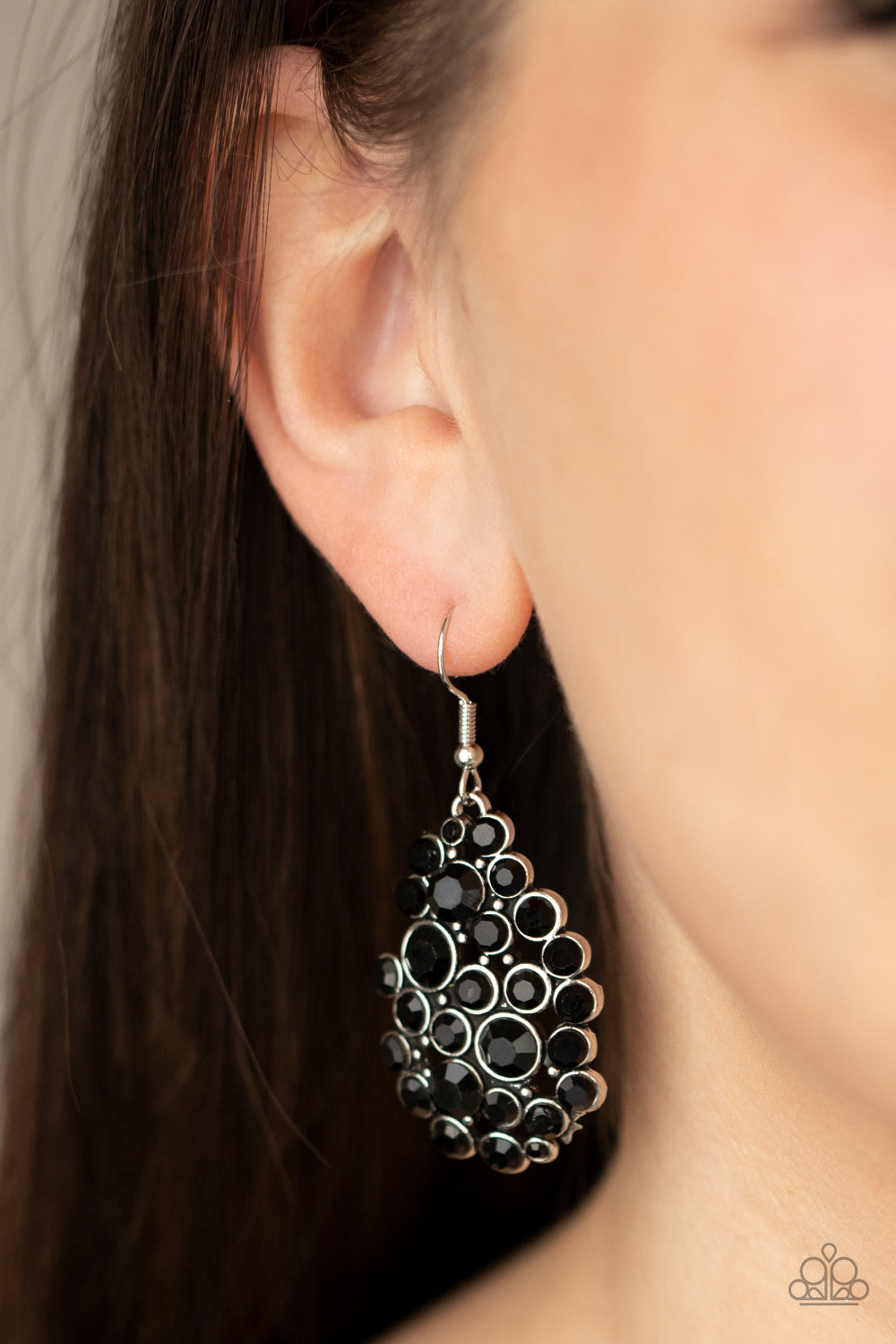 Paparazzi ♥ Smolder Effect - Black ♥ Earrings