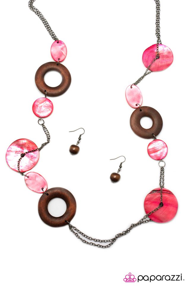 Paparazzi ♥ Surfs Up - Red ♥ Necklace