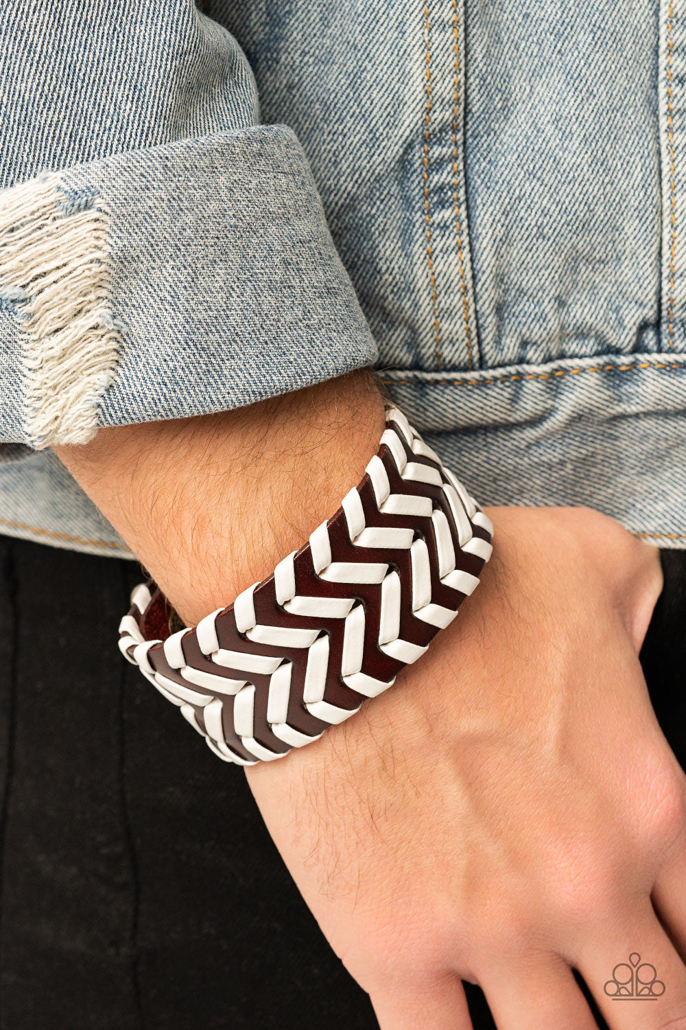 Paparazzi ♥ Biker Badlands - Brown ♥ Bracelet
