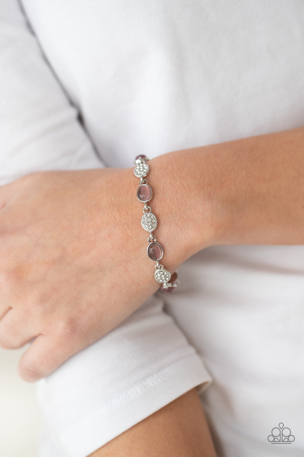 Paparazzi ♥ Stop and GLOW - Purple ♥ Bracelet