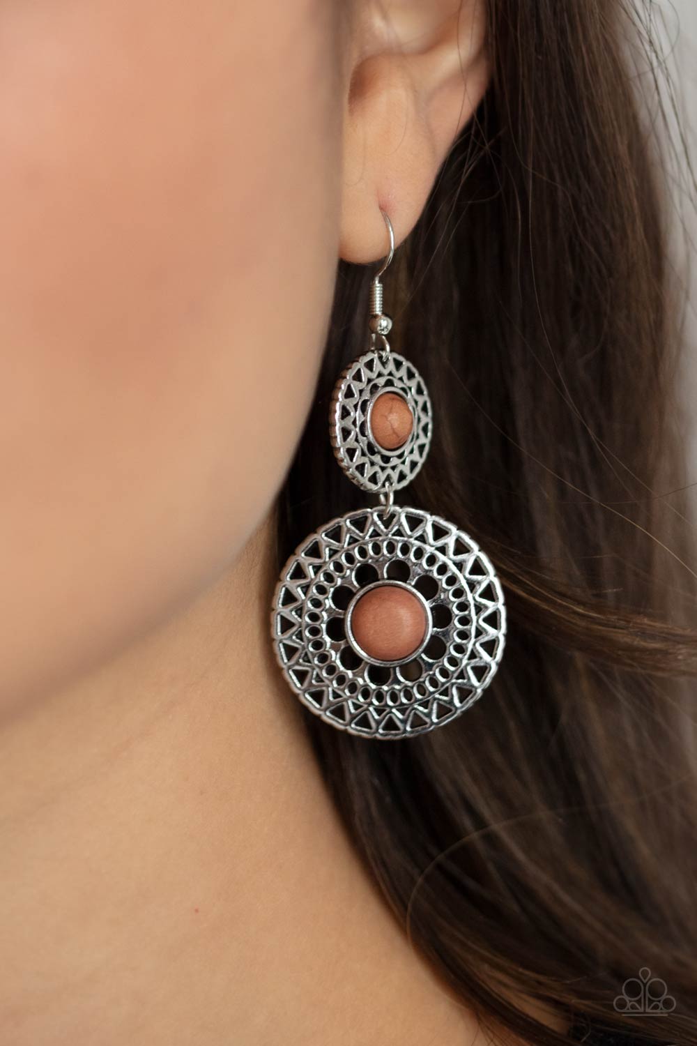 Paparazzi ♥ Sunny Sahara - Brown ♥ Earrings