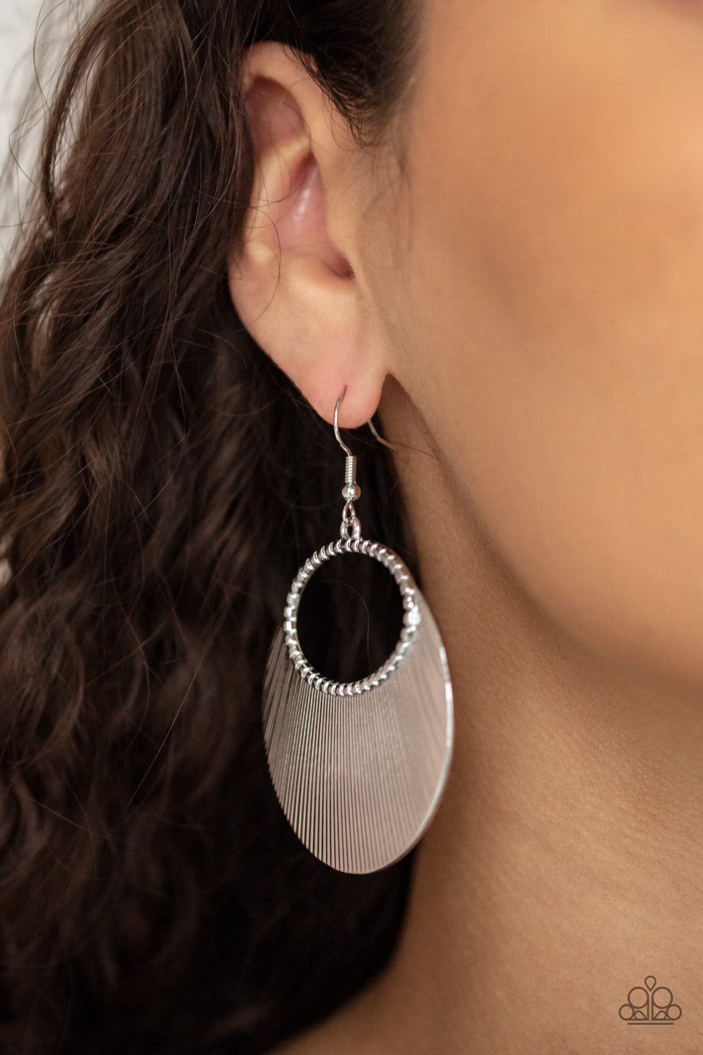 Paparazzi ♥ Fan Girl Glam - Silver ♥ Earrings
