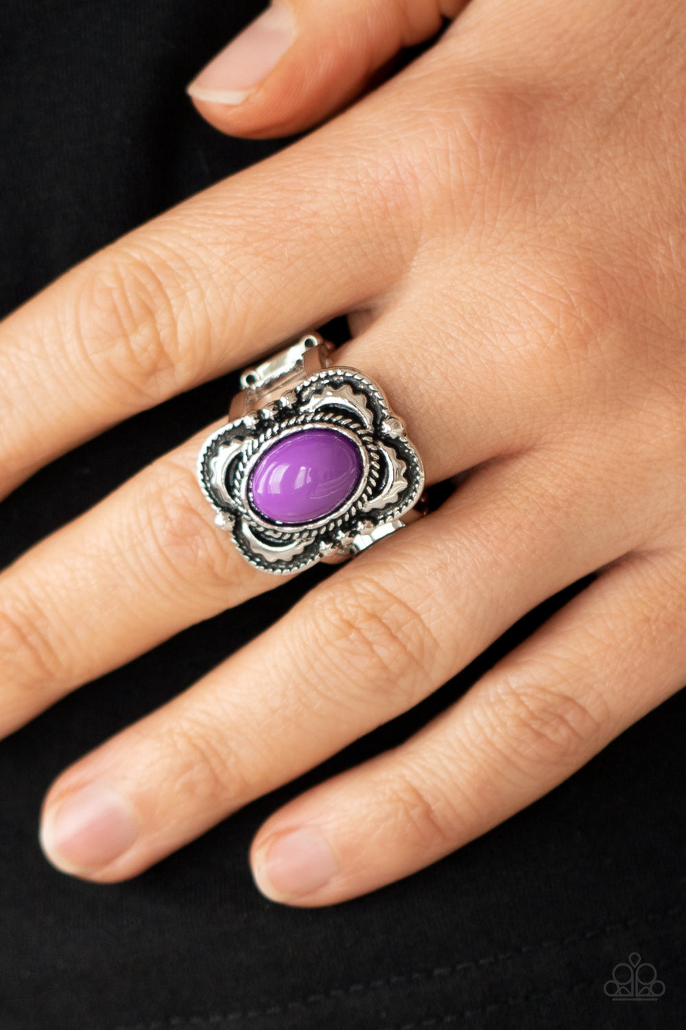 Paparazzi ♥ Vivaciously Vibrant - Purple ♥ Ring