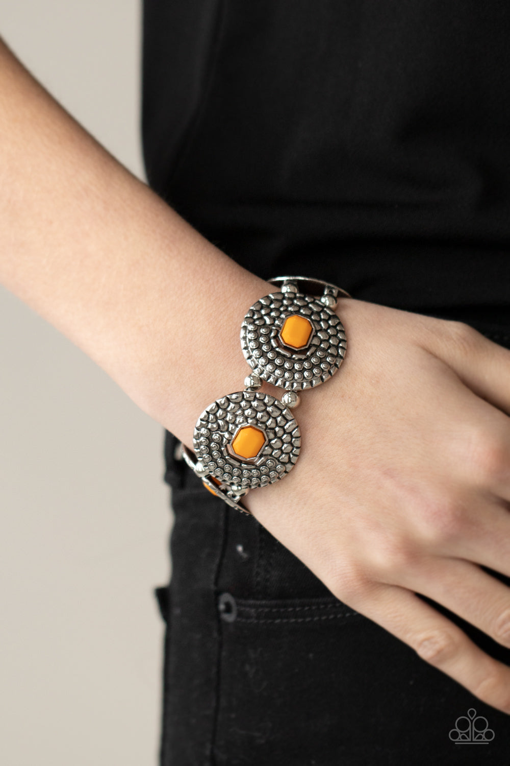 Paparazzi ♥ Prismatic Prowl - Orange ♥ Bracelet