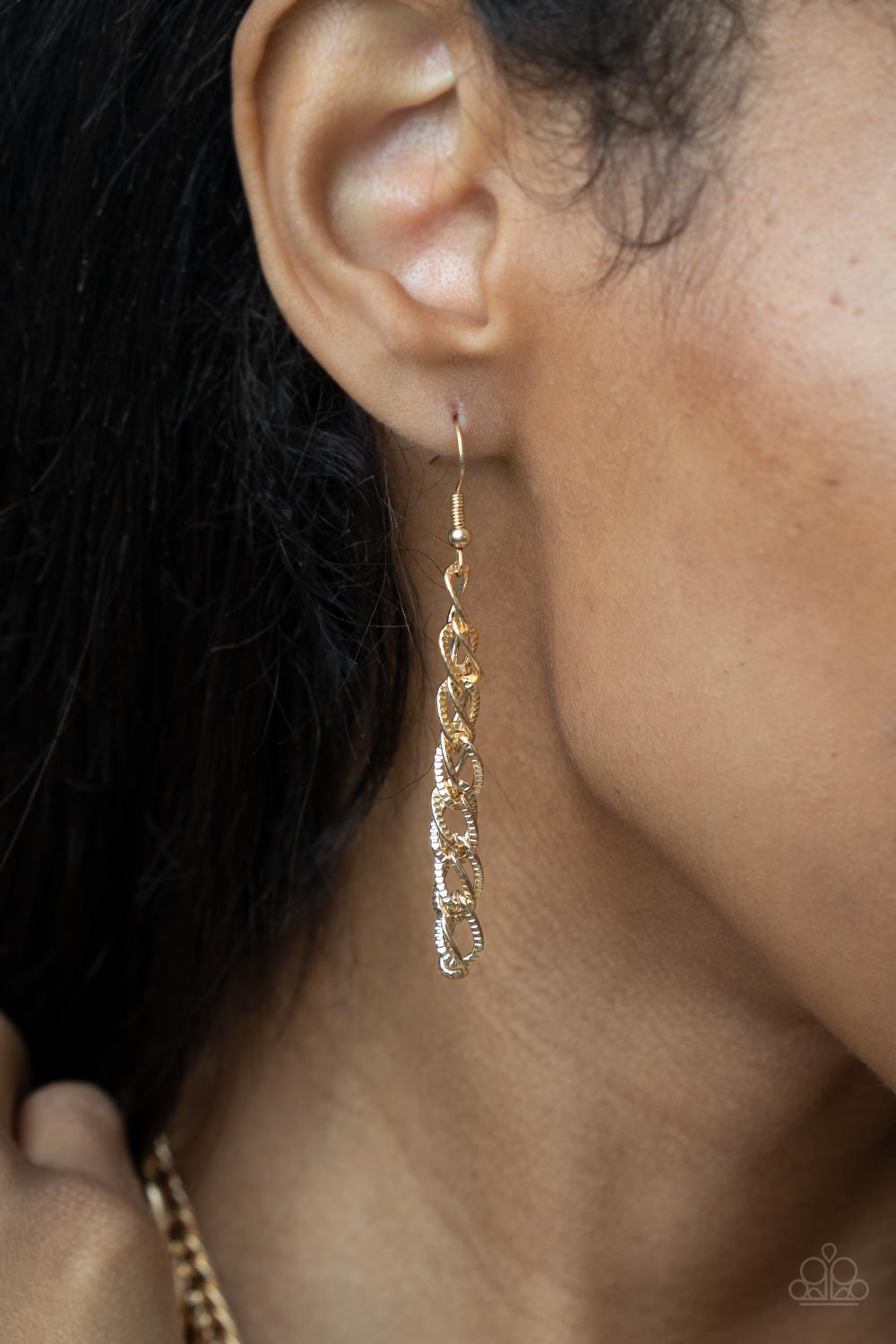 Paparazzi ♥ Chain of Champions - Gold ♥ Necklace