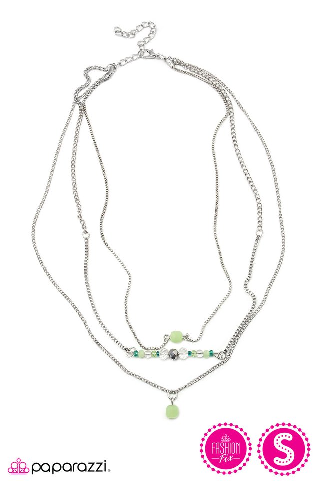 Paparazzi ♥ A Brave New World - Green ♥ Necklace