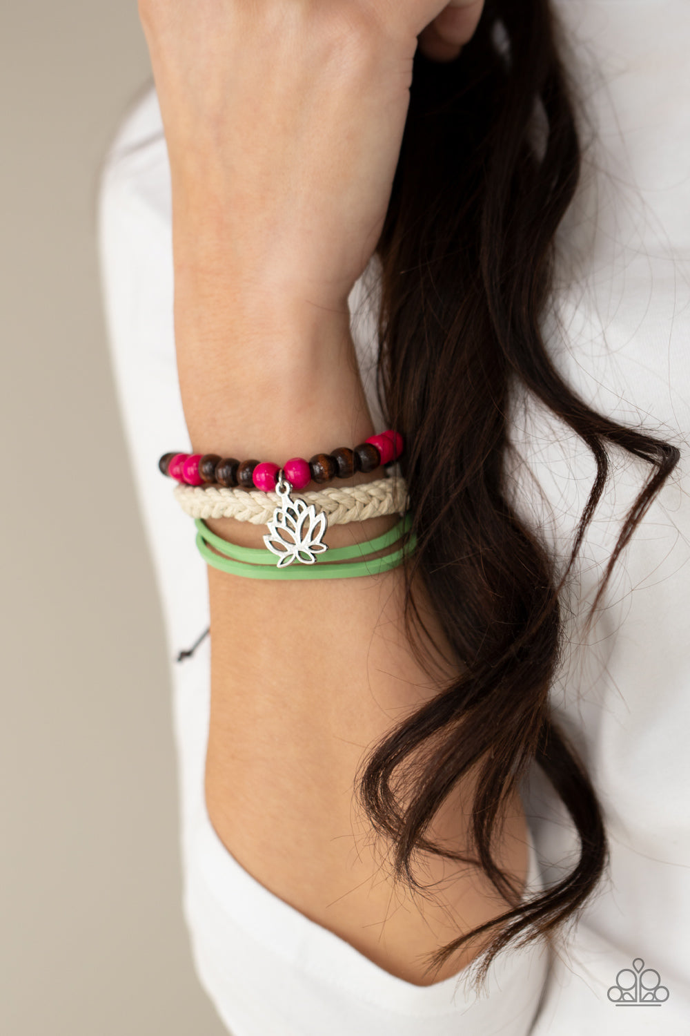 Paparazzi ♥ Lotus Beach - Pink ♥ Bracelet