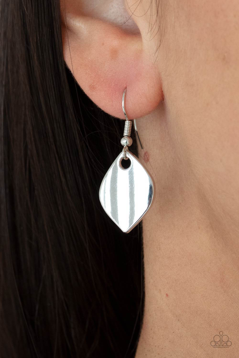 Paparazzi ♥ Face The ARTIFACTS - Green ♥ Necklace