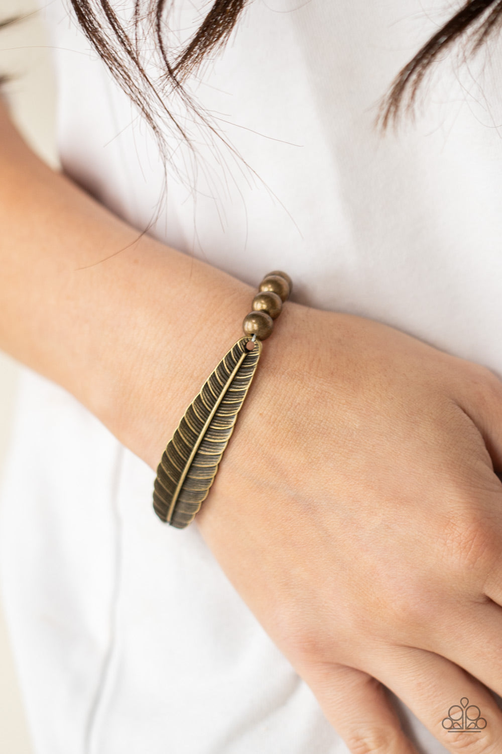 Paparazzi ♥ Featherlight Fashion - Brass ♥ Bracelet