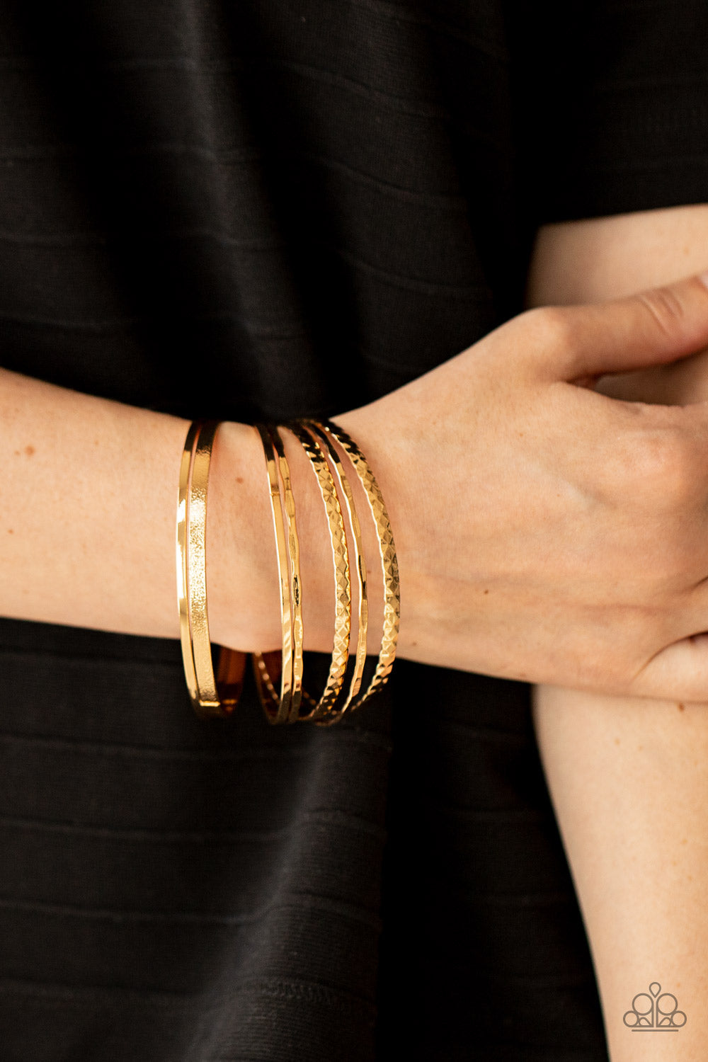 Paparazzi ♥ How Do You Stack Up? - Gold ♥ Bracelet