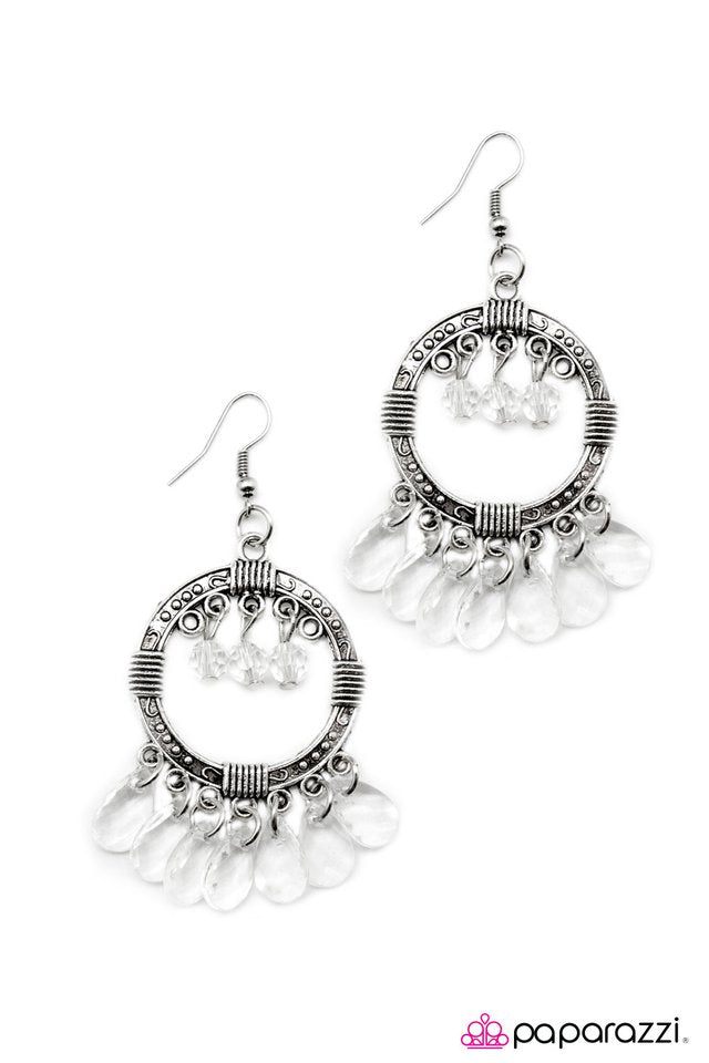 Paparazzi ♥ Cha-Cha-Cha - White ♥ Earrings