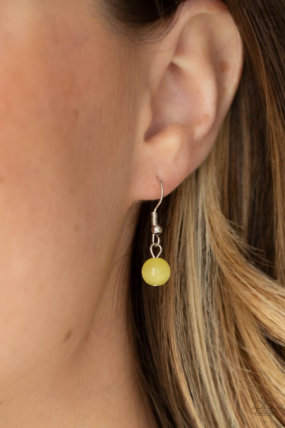 Paparazzi ♥ Ritzy Refinement - Yellow ♥ Necklace