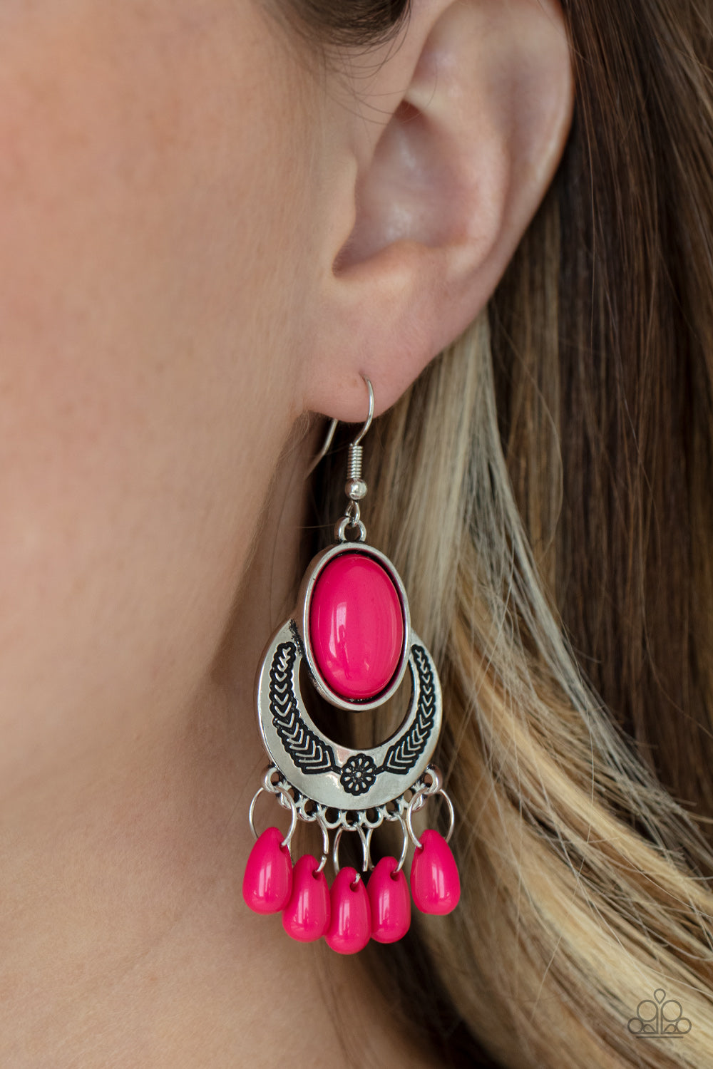 Paparazzi ♥ Prairie Flirt - Pink ♥ Earrings