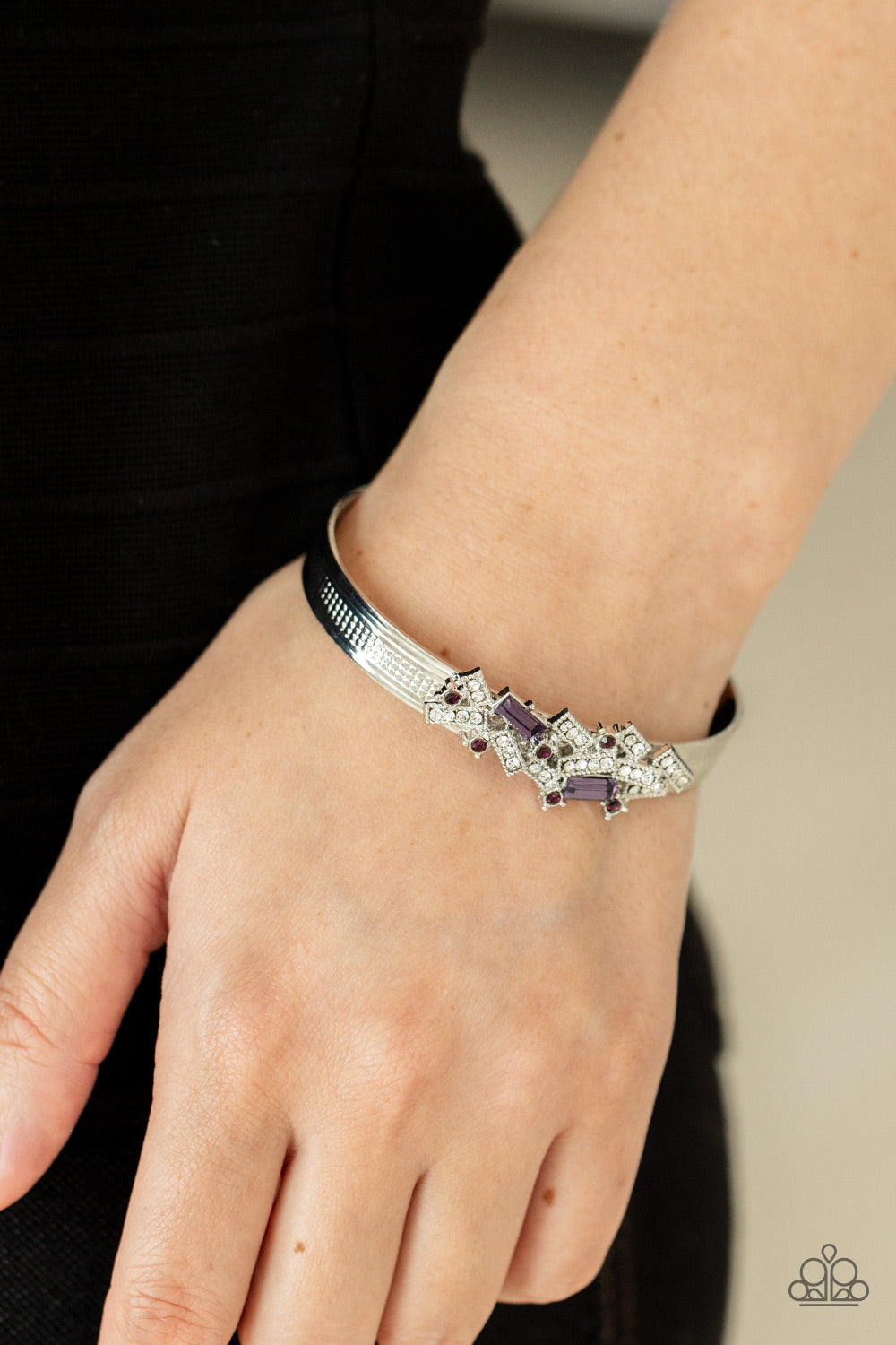 Paparazzi ♥ A Chic Clique - Purple ♥ Bracelet